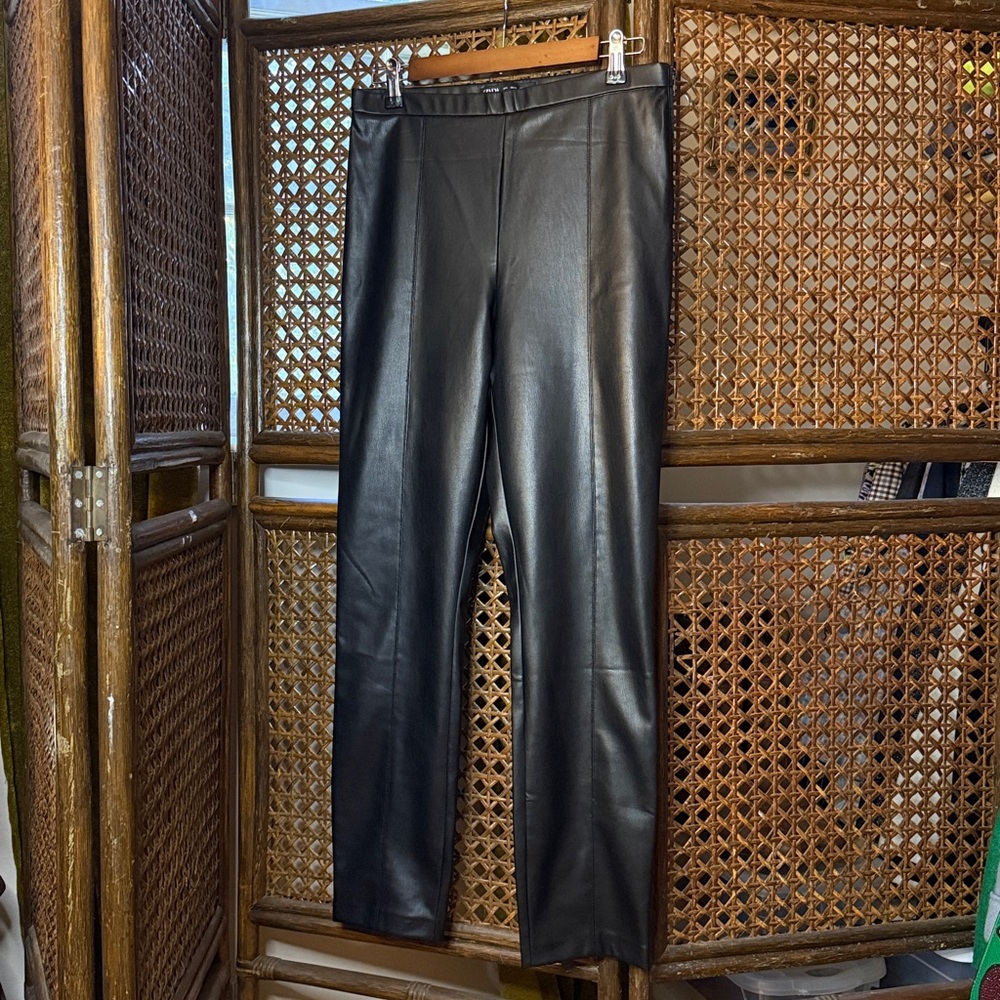 Zara Black Faux Leather Women's Pants